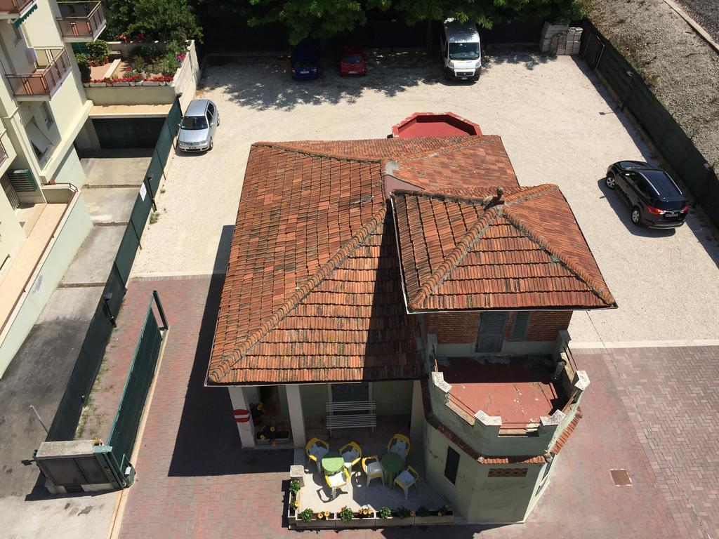 Hotel Fiorella Senigallia Extérieur photo