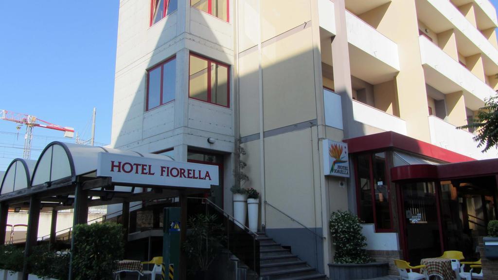 Hotel Fiorella Senigallia Extérieur photo
