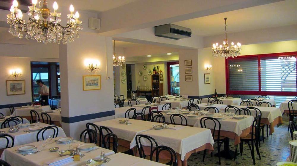 Hotel Fiorella Senigallia Extérieur photo